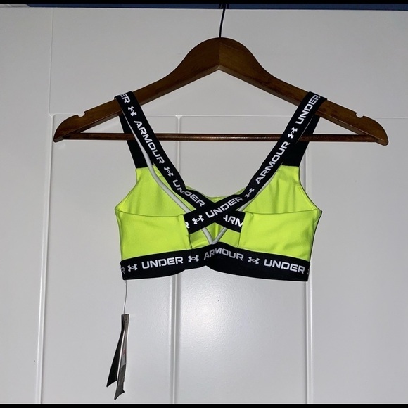 UnderAmour Women’s UA Crossback Low Impact Yellow/Black Sports Bra - Picture 2 of 5